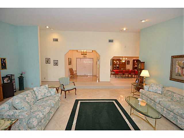 7619 Estrella Circle Boca Raton, FL 33433 - Photo 8 of 24 Additional Photo