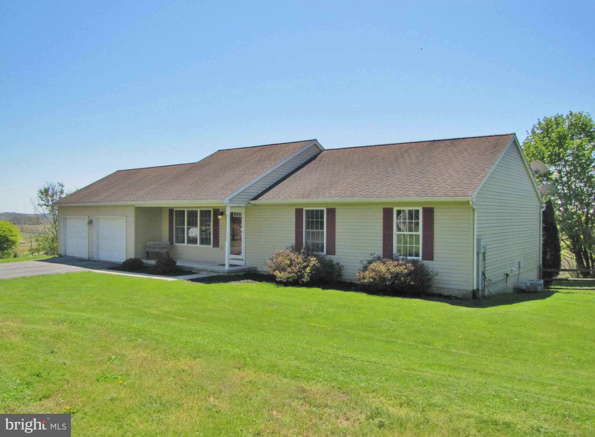 4570 List Road Red Lion, PA 17356 - Photo 2 of 48