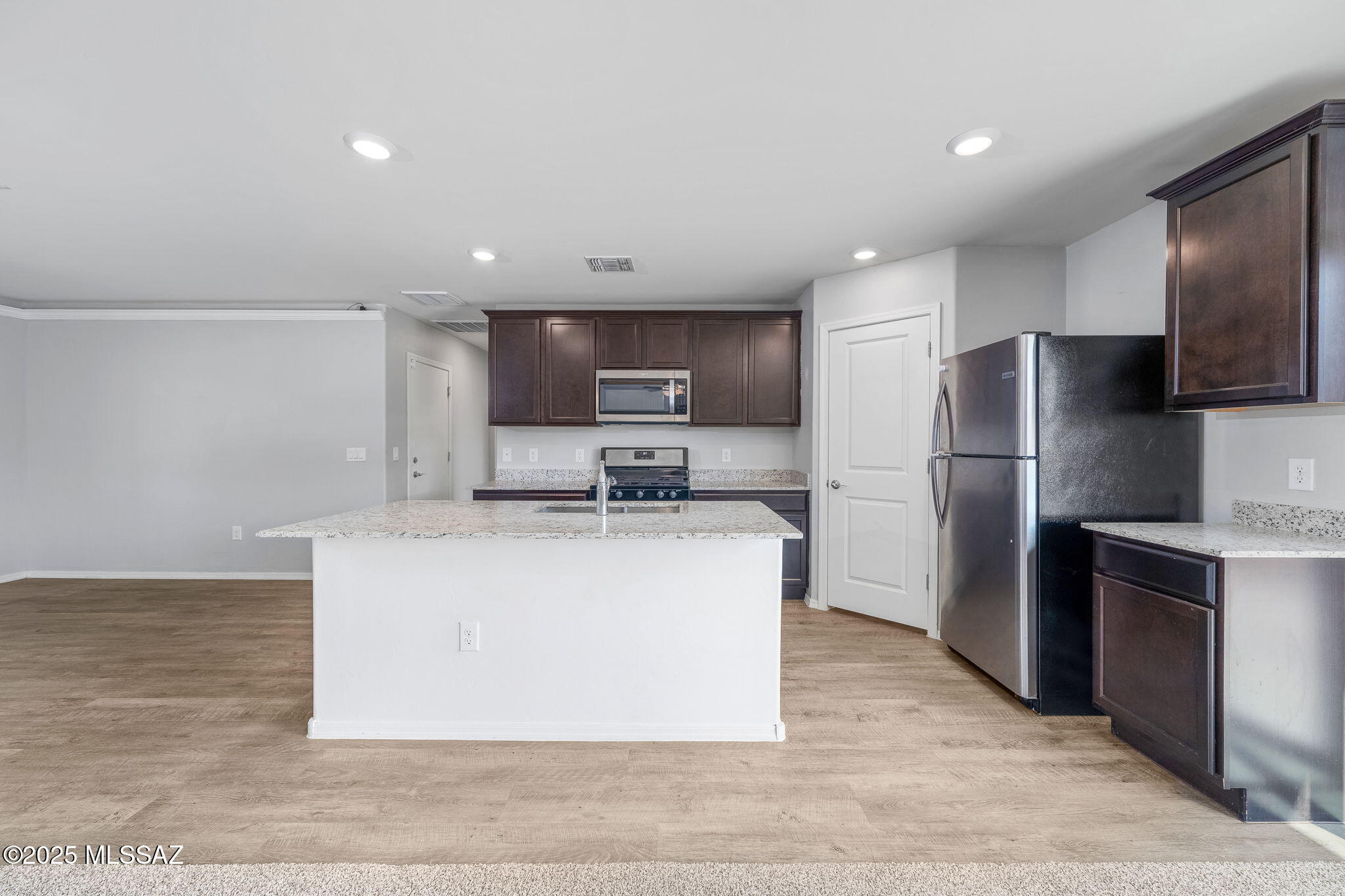 7061 South Draper Road Tucson, AZ 85757 - Photo 7 of 23 Gallery Image 7