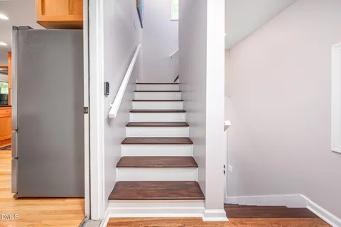 $969,000 | 1020 Burning Tree Drive, Chapel Hill, NC 27517