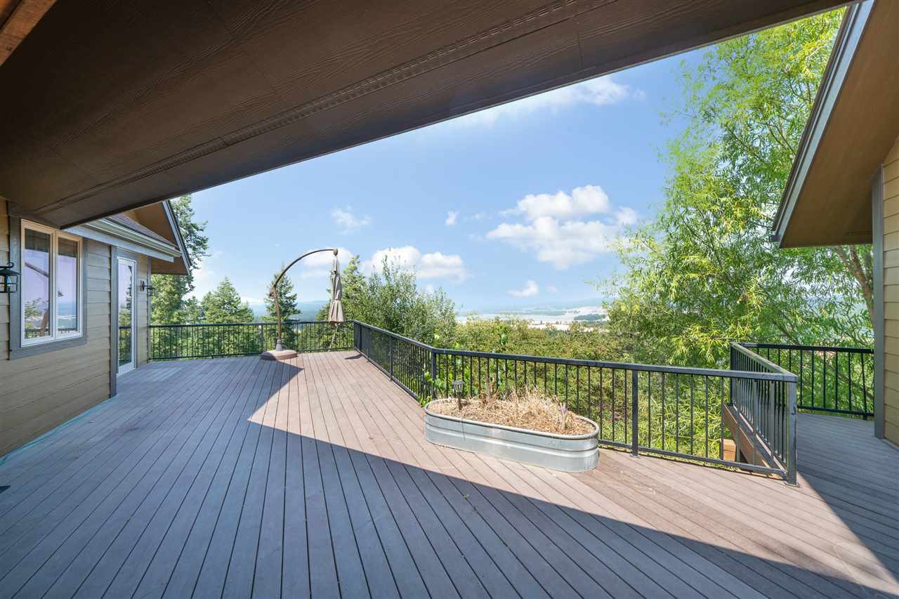 7607 East Greenbluff Road Colbert, WA 99005 - Photo 13 of 20