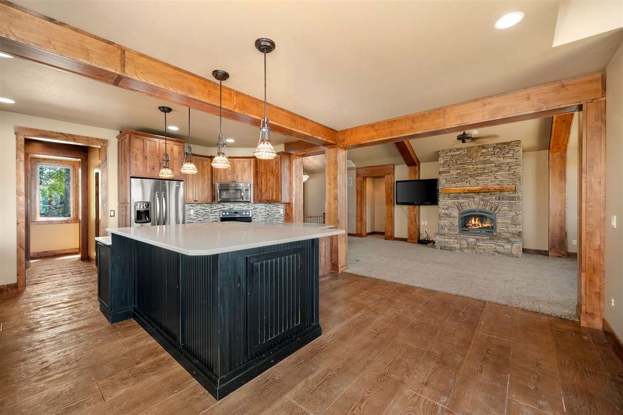 7607 East Greenbluff Road Colbert, WA 99005 - Photo 10 of 20