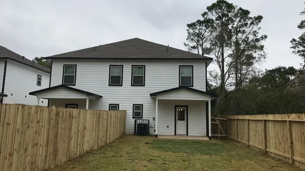 $1,550 | 8218 Parker Road, Unit A, Houston, TX 77078