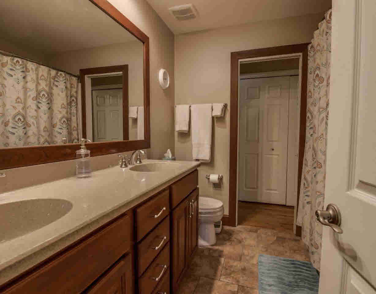 6312 Kings Pointe Road Grand Blanc, MI 48439 - Photo 19 of 33 21368840-18.JPG