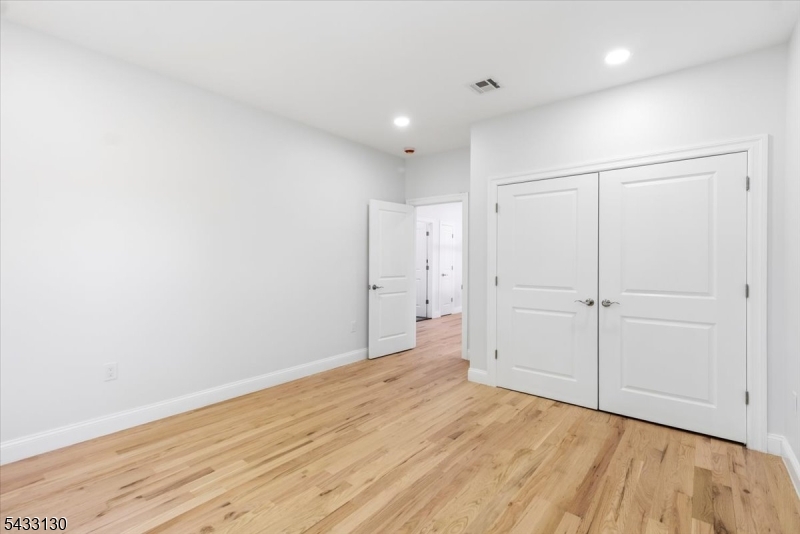 28 King George Road Warren, NJ 07059 - Photo 22 of 39