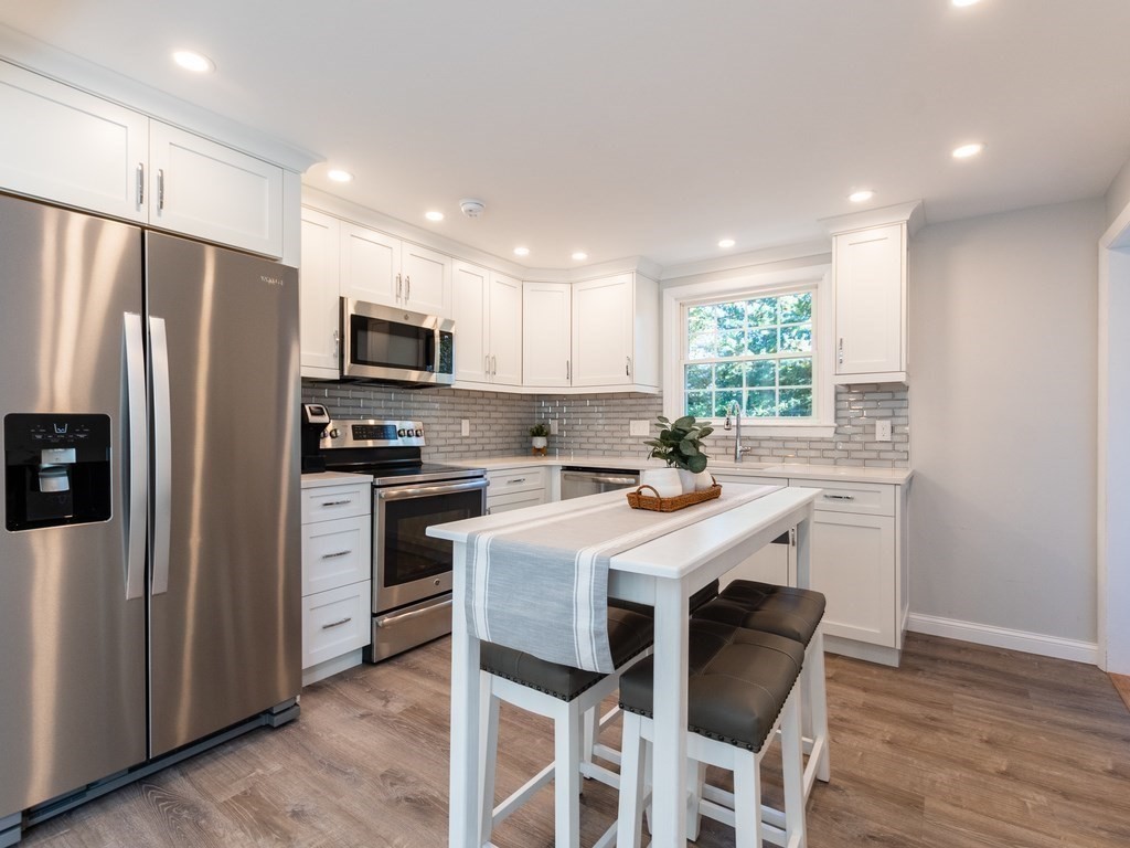 31 Jeffrey Road Arlington, MA 02474 - Photo 2 of 39