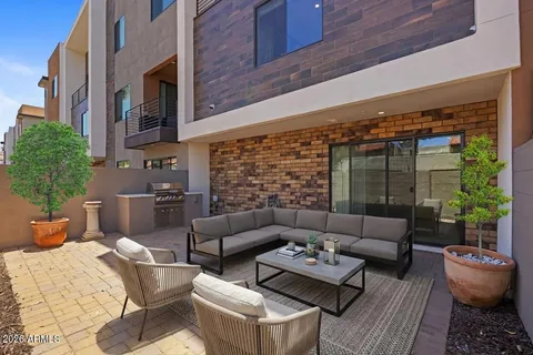 $829,000 | 3233 North 70th Street, Unit 1023, Scottsdale, AZ 85251