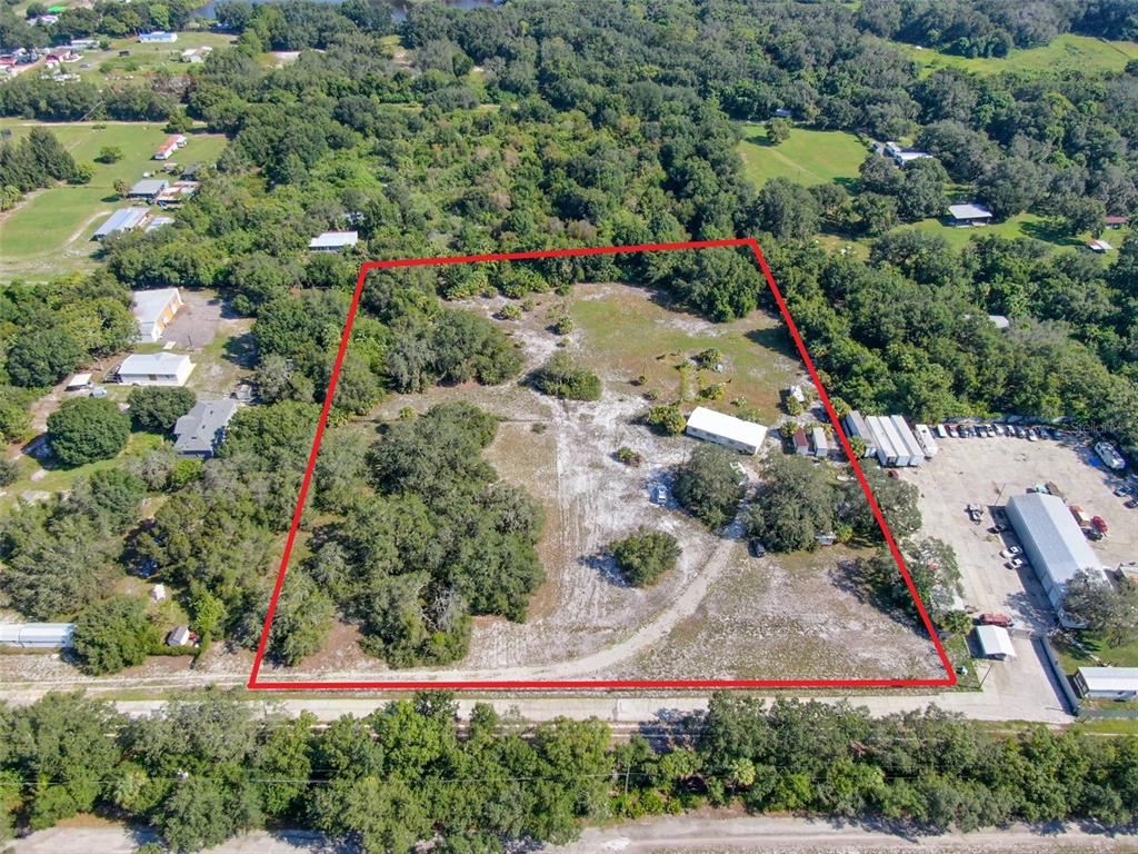 12154 Bullfrog Creek Road Gibsonton, FL 33534 - Photo 12 of 23