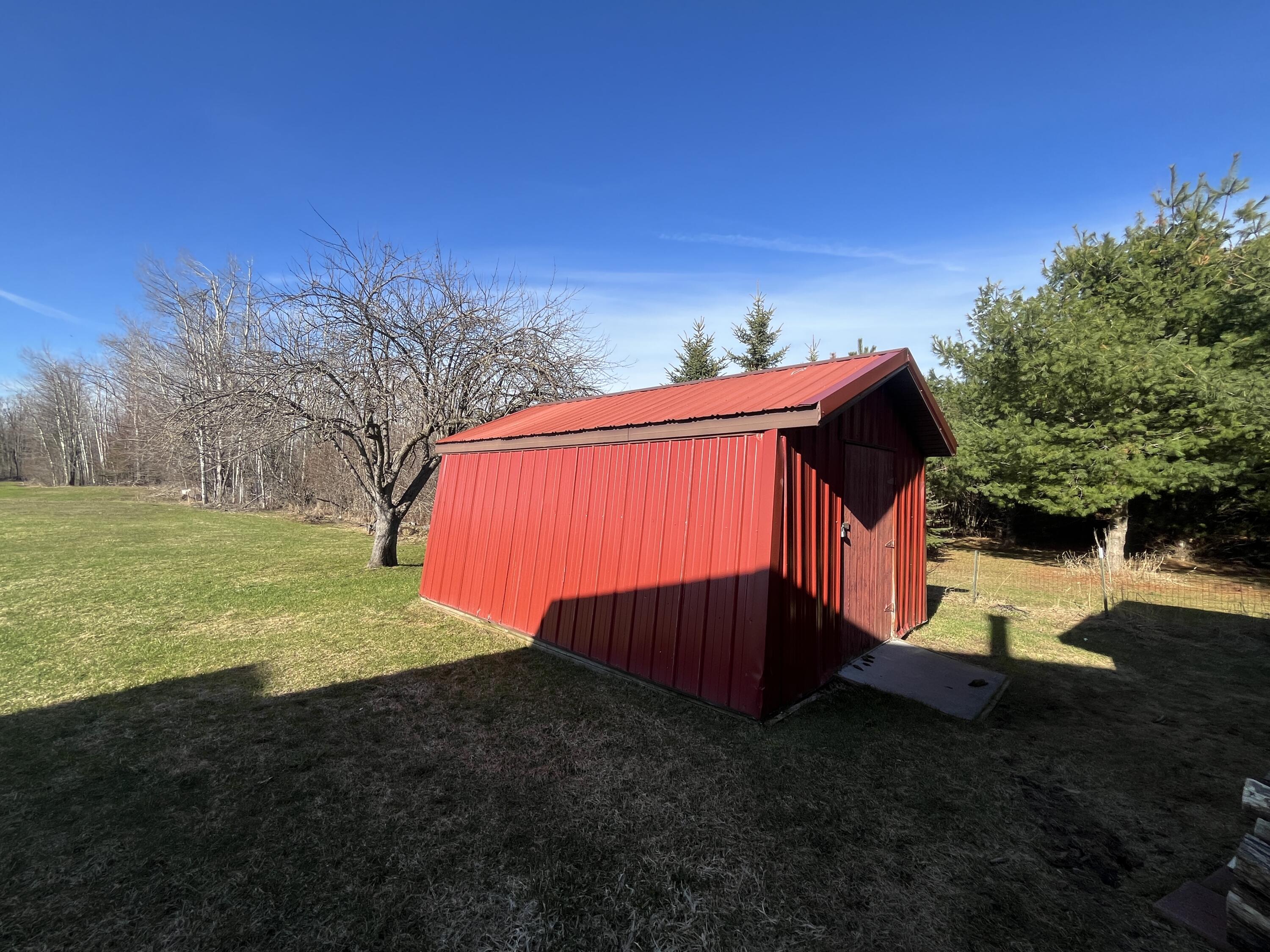 11492 Maple Lane Road Posen, MI 49776 - Photo 34 of 35 IMG_3950