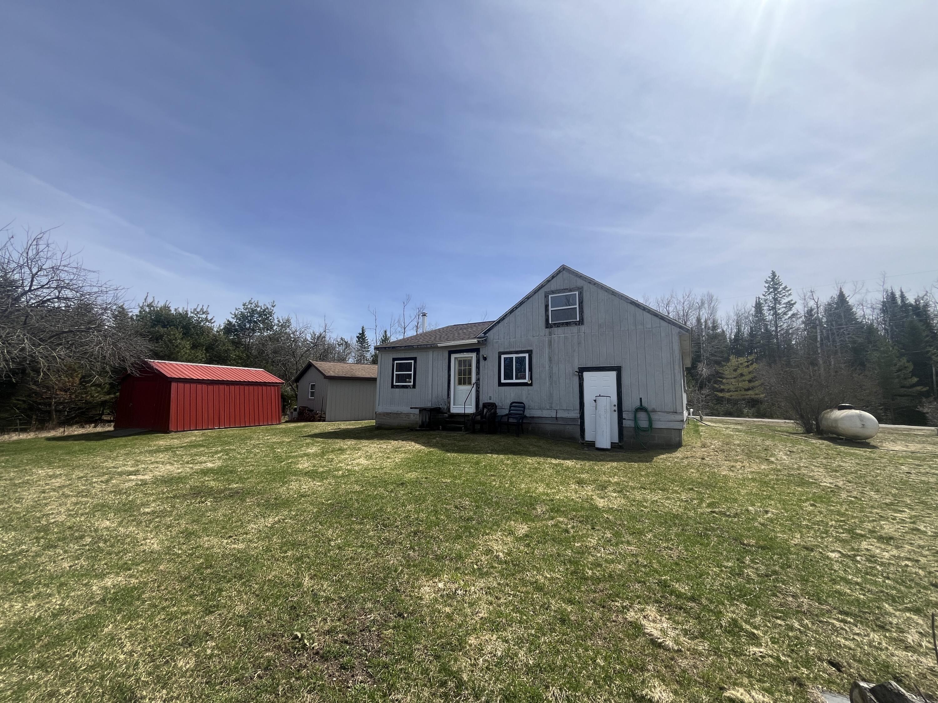 11492 Maple Lane Road Posen, MI 49776 - Photo 6 of 35 IMG_3903