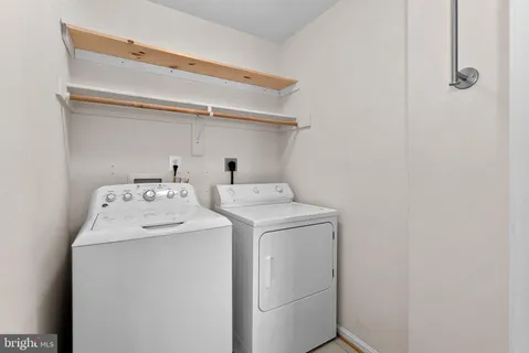 $875,000 | 1616 Candlewood Place Northeast, Leesburg, VA 20176