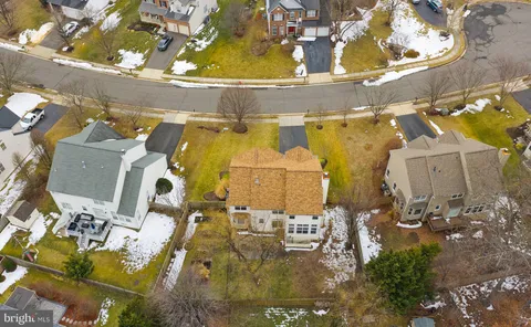 $875,000 | 1616 Candlewood Place Northeast, Leesburg, VA 20176