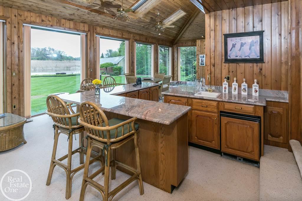 32411 Sutton Road New Baltimore, MI 48047 - Photo 16 of 42
