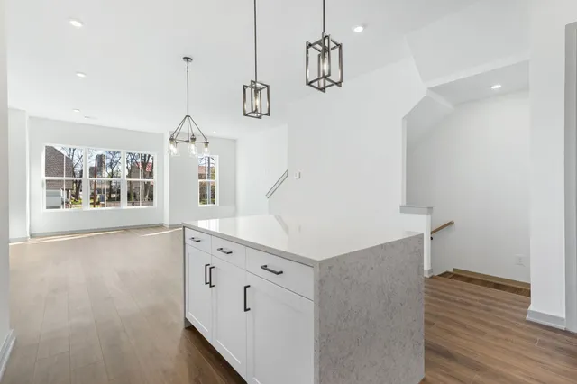 $3,750 | 1545 57th Avenue North, Nashville, TN 37209