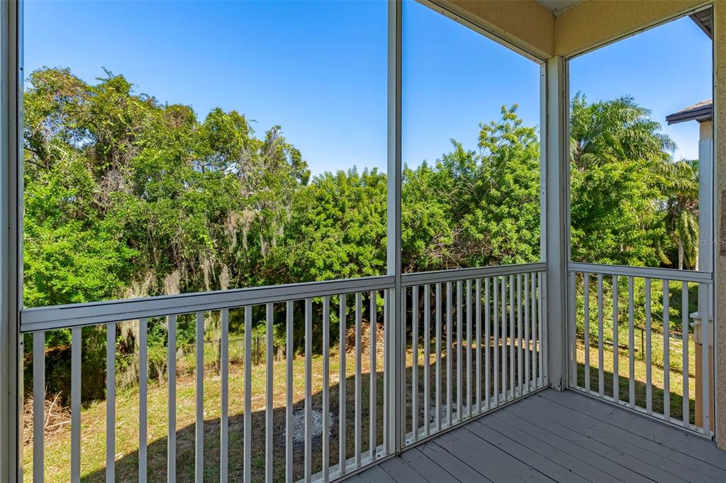 8229 Gulf Way Hudson, FL 34667 - Photo 27 of 35 a view of a balcony with a pot