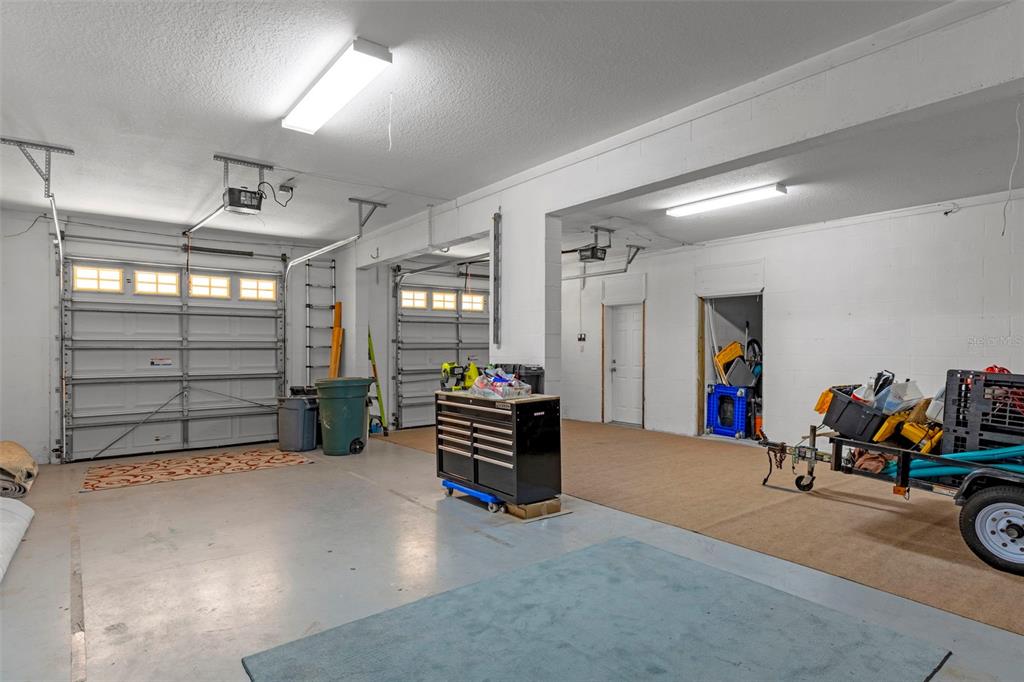 8229 Gulf Way Hudson, FL 34667 - Photo 33 of 35 a view of a room with gym equipment