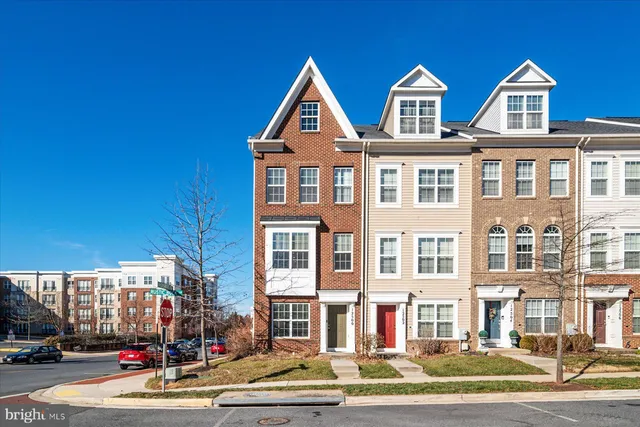 $3,300 | 12500 Rustic Rock Lane, Beltsville, MD 20705