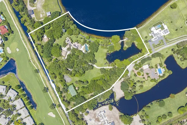 $28,000,000 | 6001 Le Lac Road, Boca Raton, FL 33496