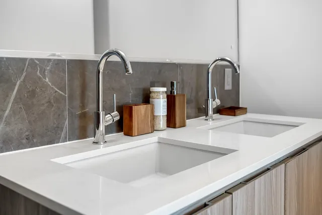 a close view of sink