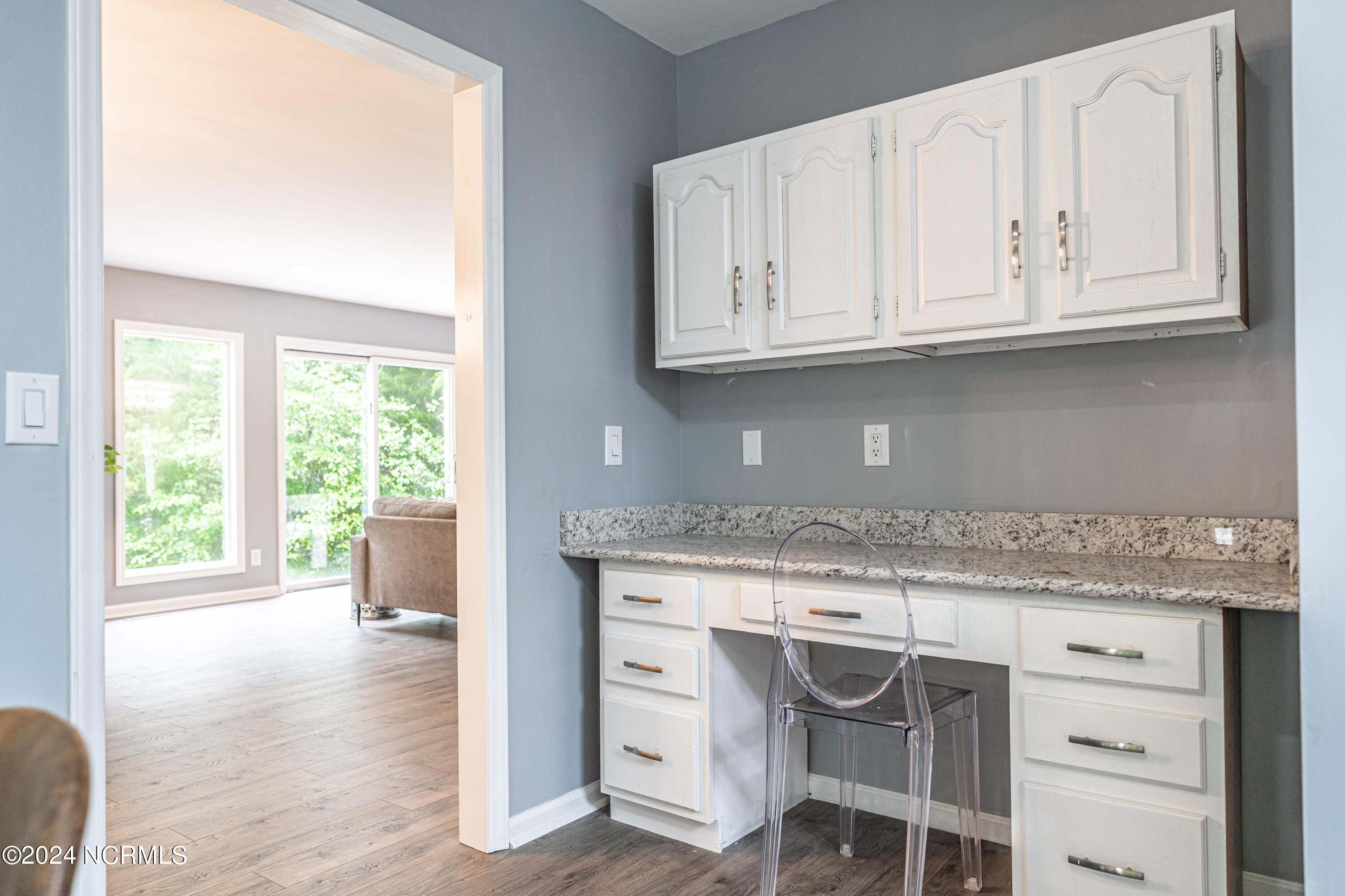 148 Edgewood Road Cameron, NC 28326 - Photo 22 of 61 Planning area in kitchen