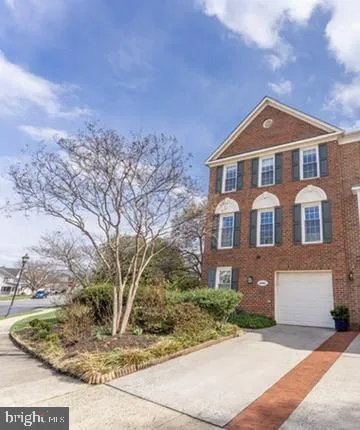 $759,000 | 43451 Livery Square, Ashburn, VA 20147