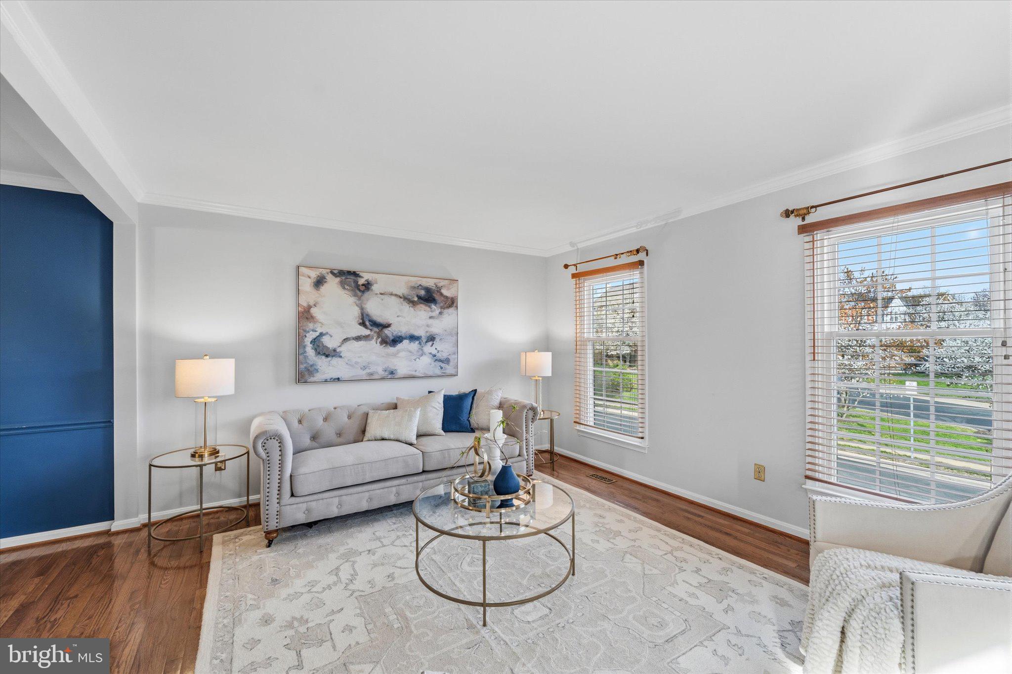 43451 Livery Square Ashburn, VA 20147 - Photo 19 of 51 a living room with furniture and a window