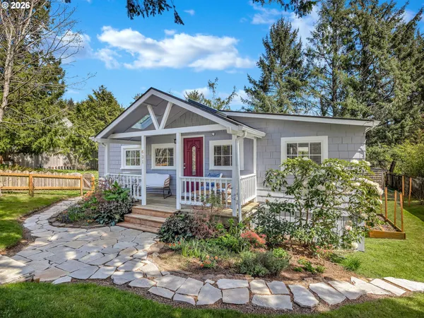 $849,900 | 631 North Larch, Cannon Beach, OR 97110