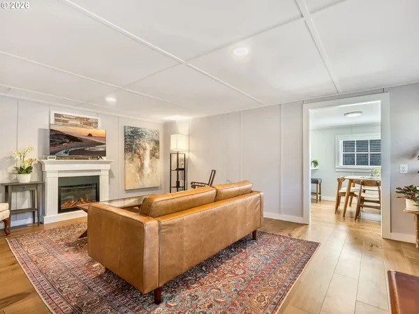 $849,900 | 631 North Larch, Cannon Beach, OR 97110