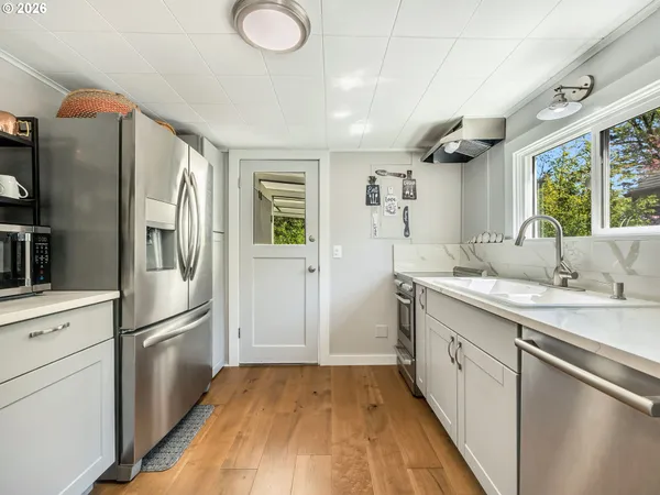 $849,900 | 631 North Larch, Cannon Beach, OR 97110