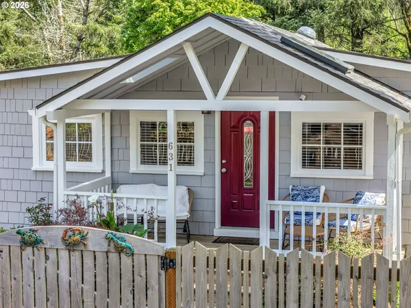 $849,900 | 631 North Larch, Cannon Beach, OR 97110