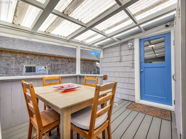 $849,900 | 631 North Larch, Cannon Beach, OR 97110