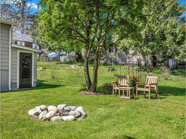 $849,900 | 631 North Larch, Cannon Beach, OR 97110