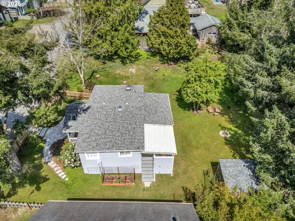 $849,900 | 631 North Larch, Cannon Beach, OR 97110