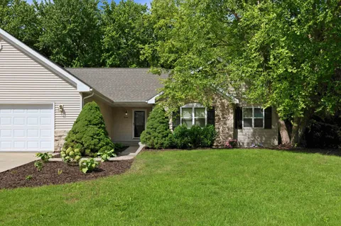 $475,000 | 3130 West Rockport Park Drive, Janesville, WI 53548