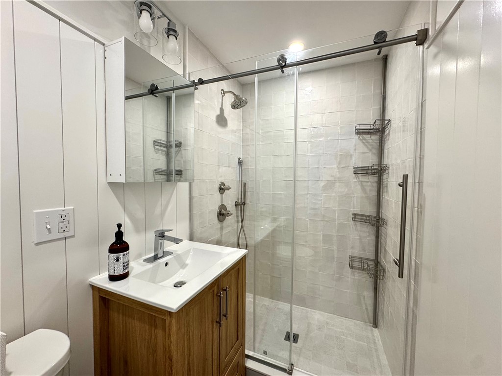19 Walnut Street Newport, RI 02840 - Photo 10 of 10