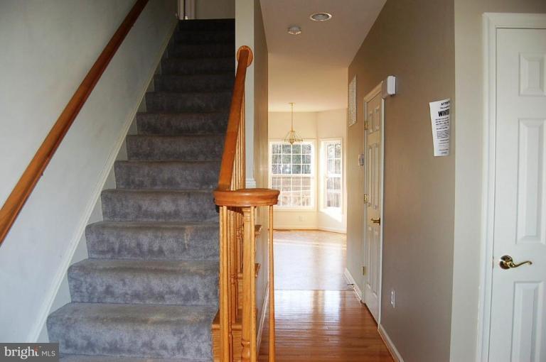 22508 Lahore Road Orange, VA 22960 - Photo 13 of 20 Entrance / Foyer