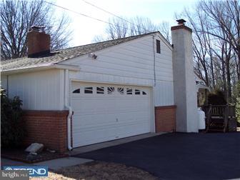 501 Minshall Road Springfield, PA 19064 - Photo 2 of 12 Exterior Side