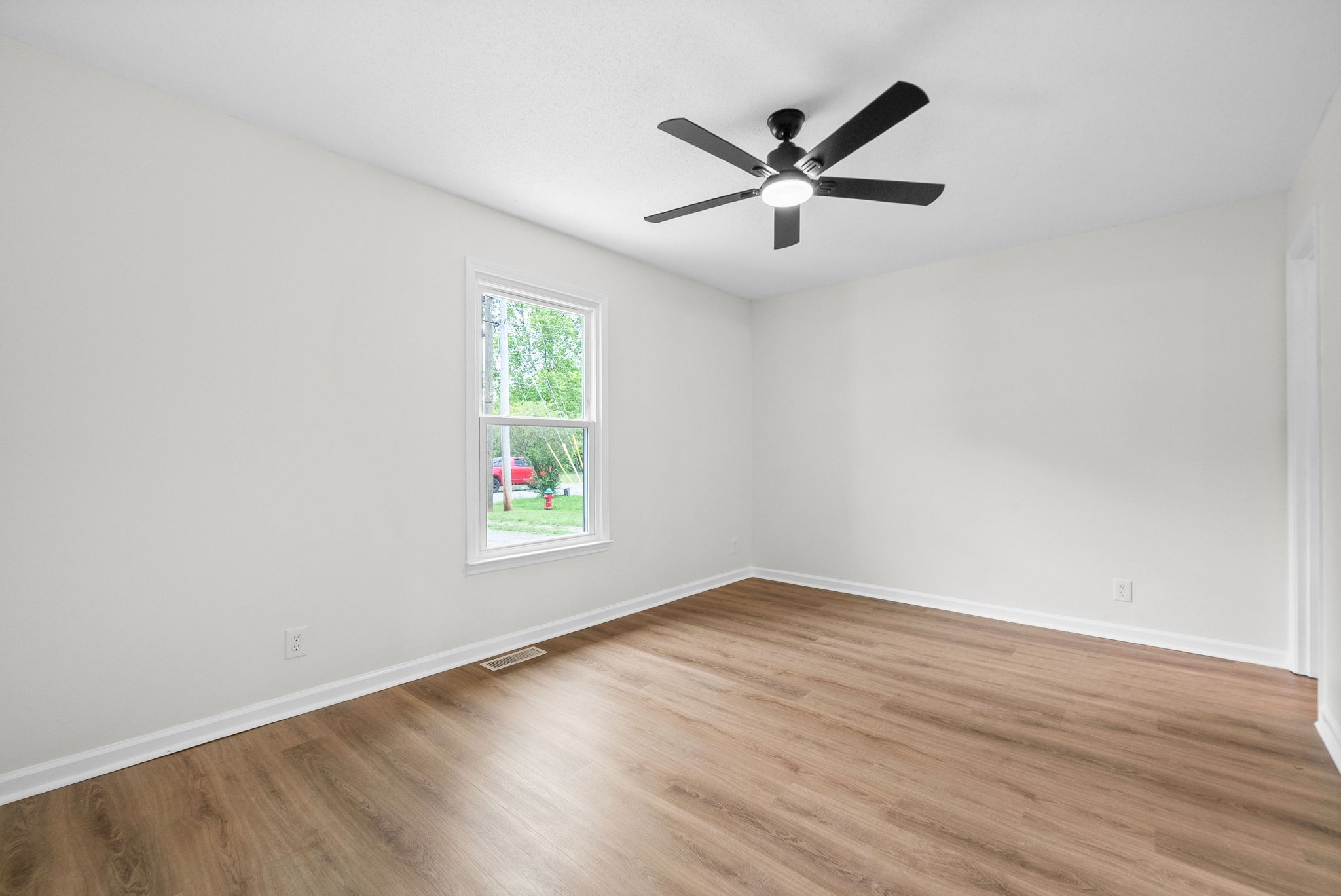 242 Quail Ridge Road Clarksville, TN 37042 - Photo 14 of 27 Gallery Image 14