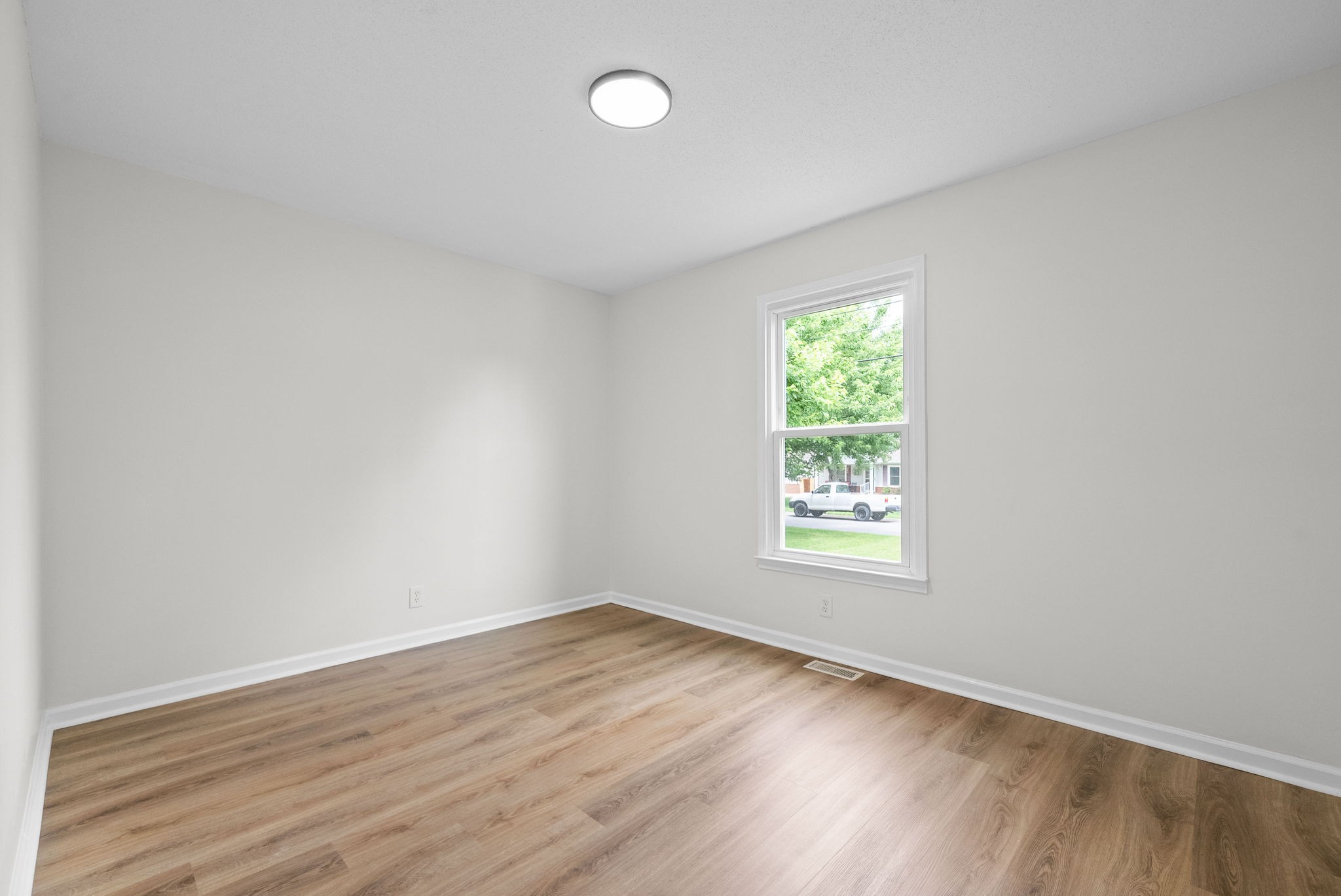242 Quail Ridge Road Clarksville, TN 37042 - Photo 18 of 27 Gallery Image 18