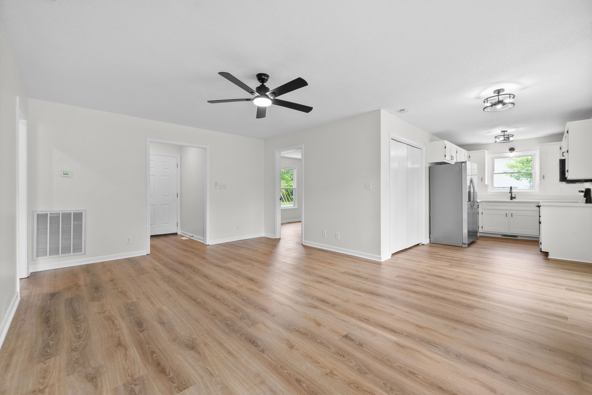 242 Quail Ridge Road Clarksville, TN 37042 - Photo 7 of 27 Gallery Image 7