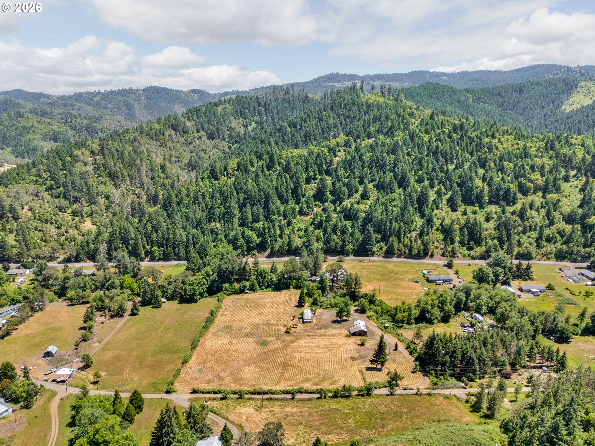 596 Raleigh Drive Winston, OR 97496 - Photo 27 of 30