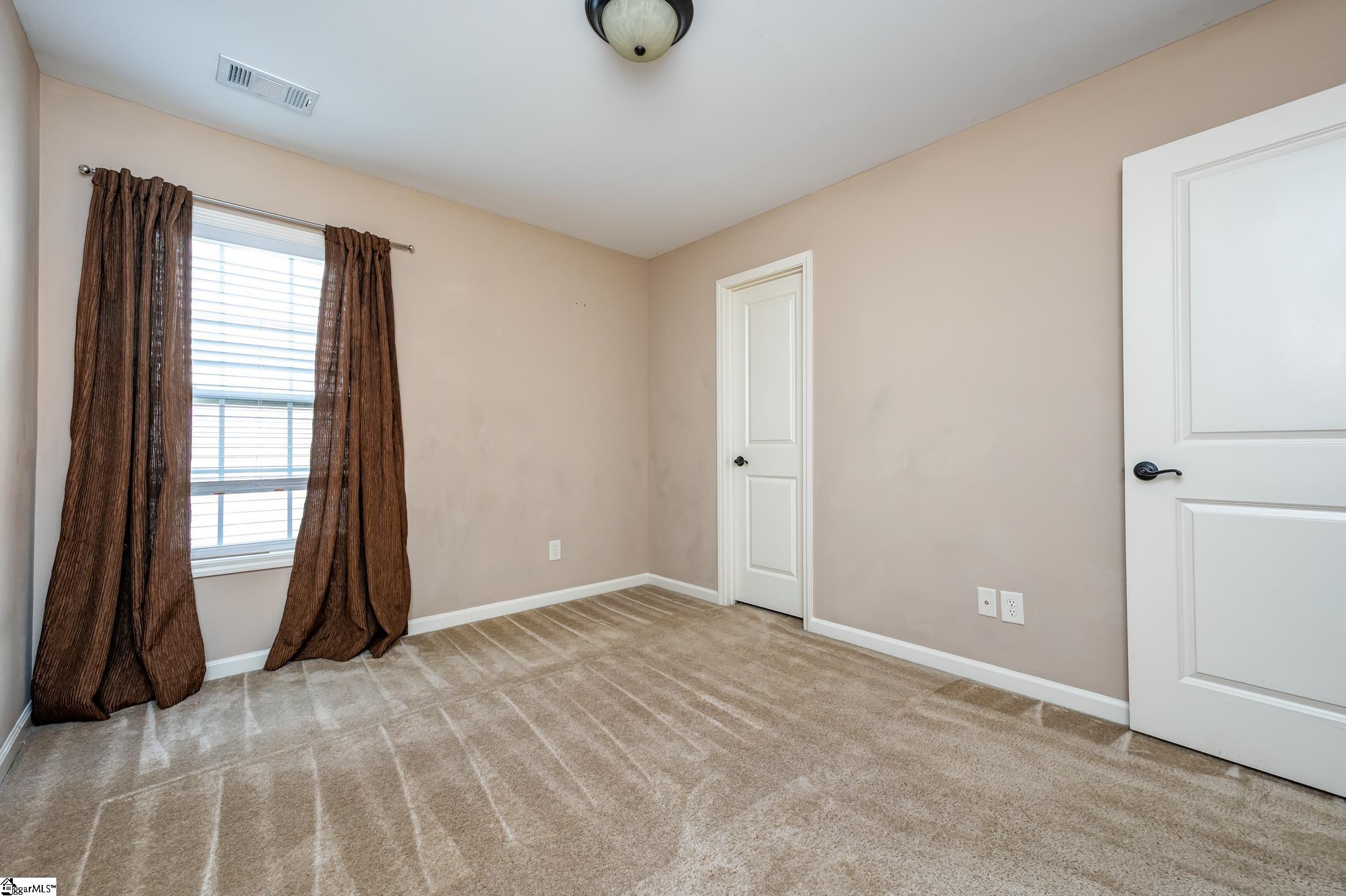 240 Barbours Lane Greenville, SC 29607 - Photo 20 of 36 Gallery Image 20