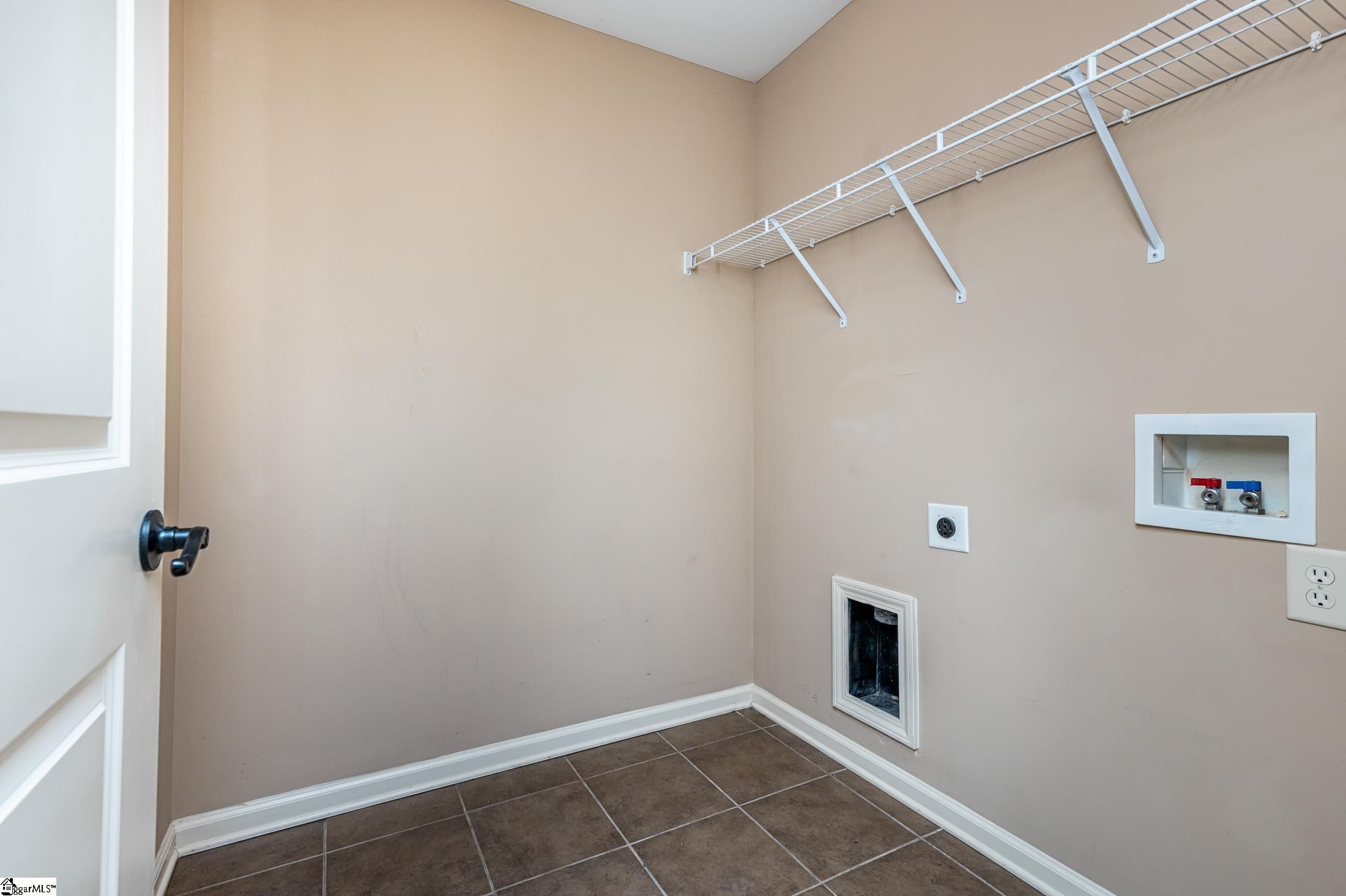 240 Barbours Lane Greenville, SC 29607 - Photo 21 of 36 Gallery Image 21