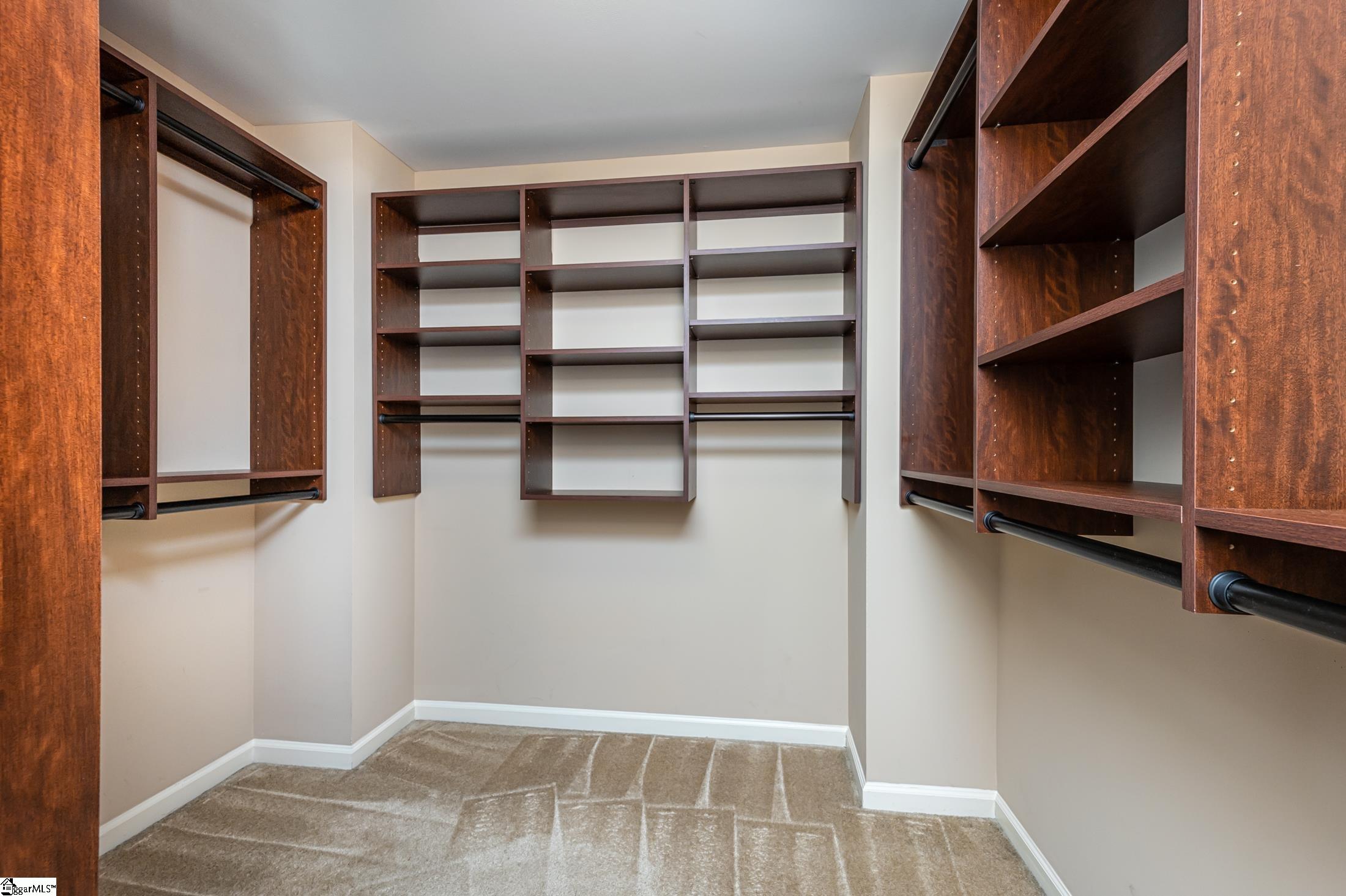 240 Barbours Lane Greenville, SC 29607 - Photo 32 of 36 Gallery Image 32