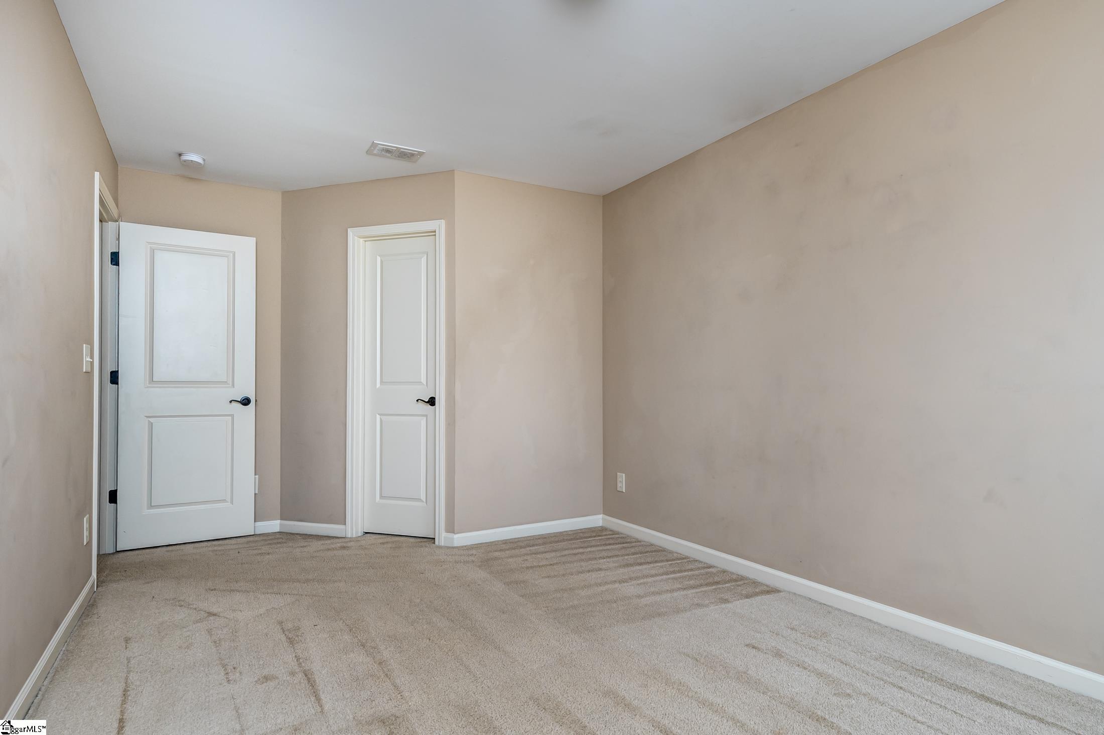 240 Barbours Lane Greenville, SC 29607 - Photo 34 of 36 Gallery Image 34