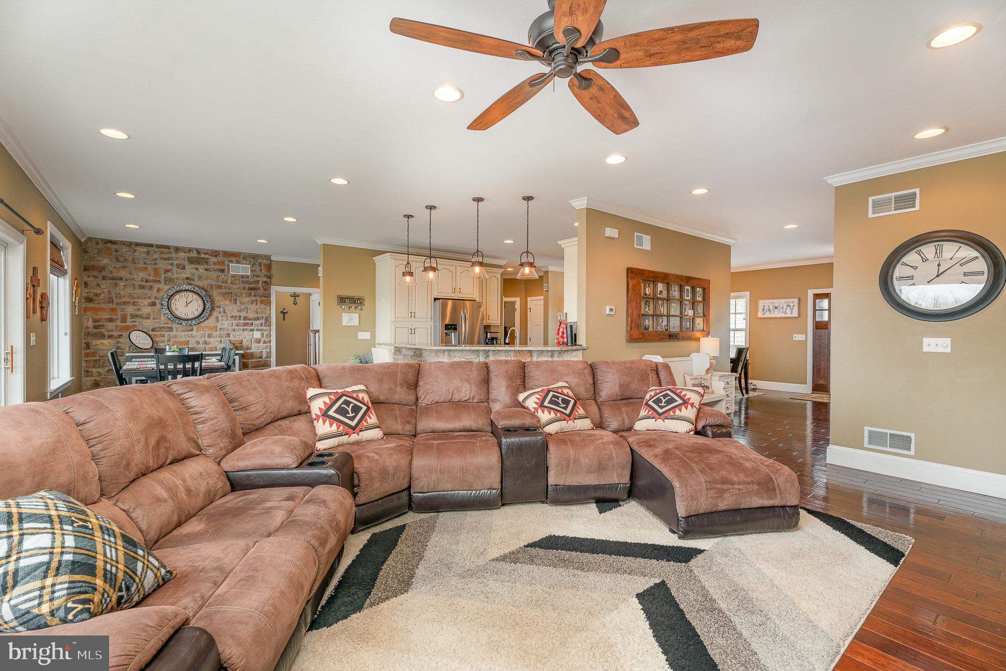 156 Fawn Hill Road Hanover, PA 17331 - Photo 6 of 61