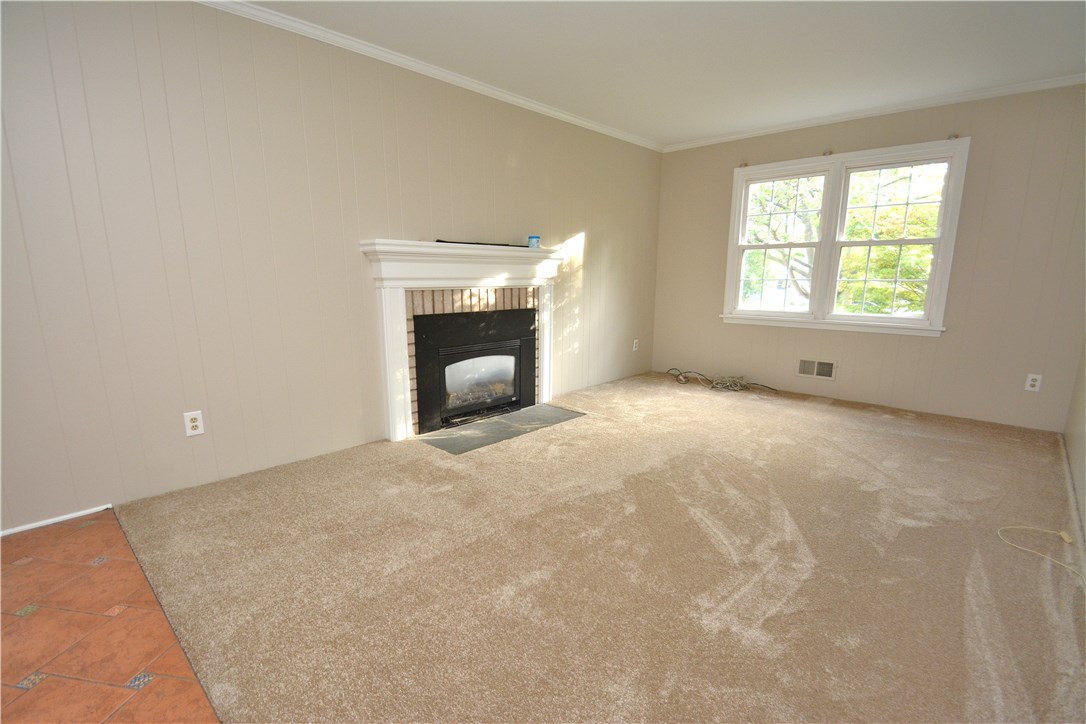 160 Tobey Road Pittsford, NY 14534 - Photo 4 of 18