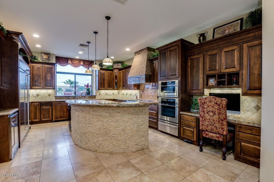 318 West Rock View Road Phoenix, AZ 85085 - Photo 10 of 105 27-Rock View