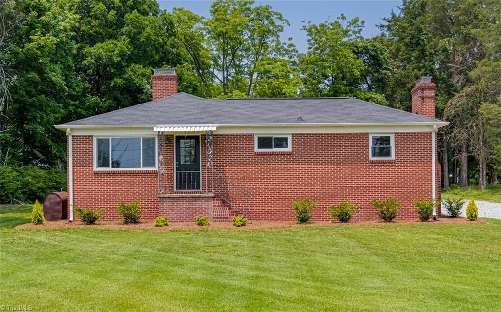 4249 High Point Road Winston-Salem, NC 27107 - Photo 1 of 30 Gallery Image 1