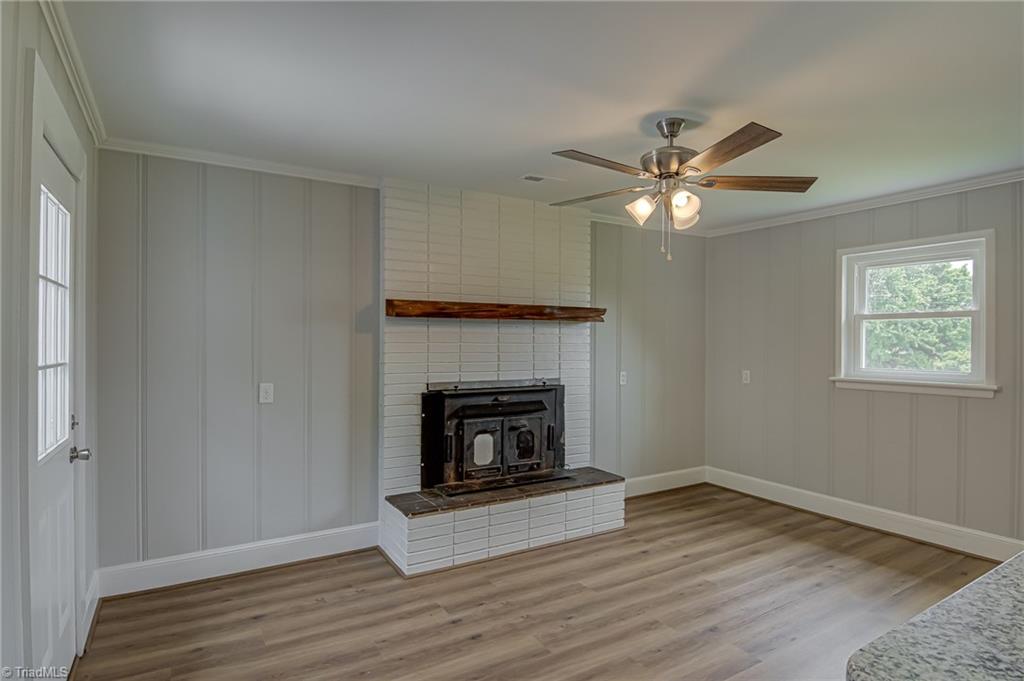 4249 High Point Road Winston-Salem, NC 27107 - Photo 10 of 30 Gallery Image 10